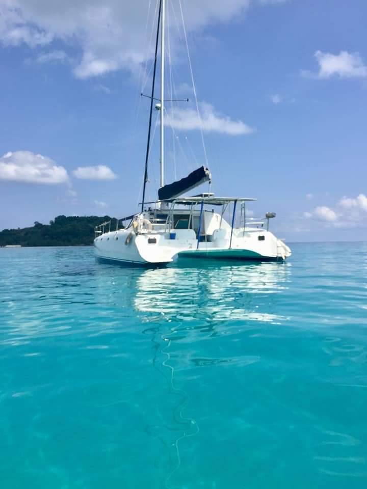 catamaran jaguar 38