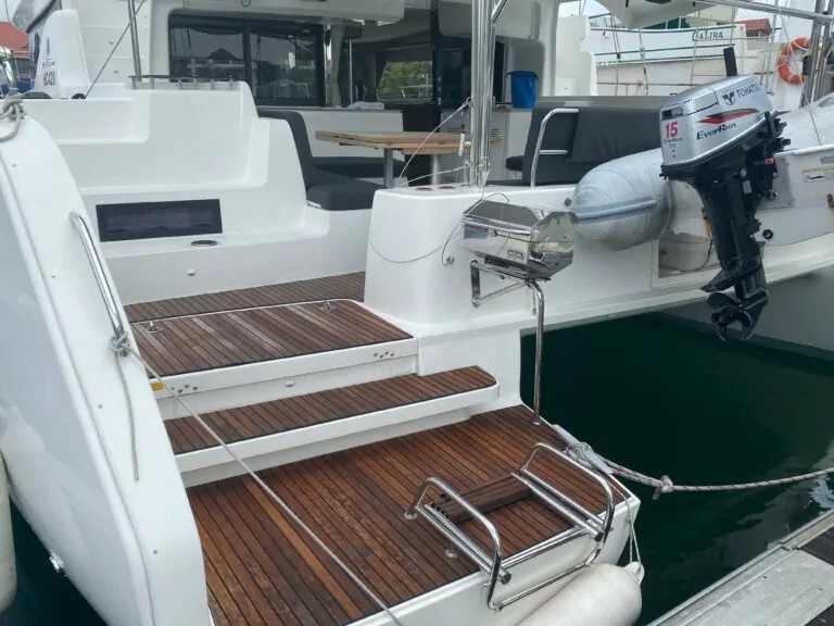 LAGOON 46