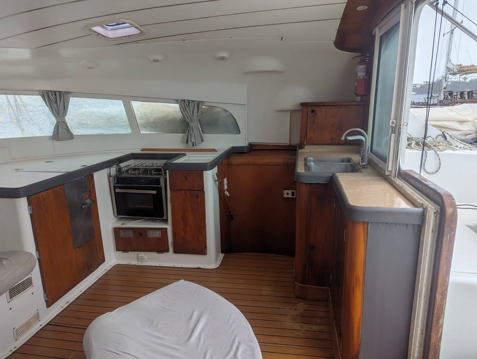 LAGOON 410 S2