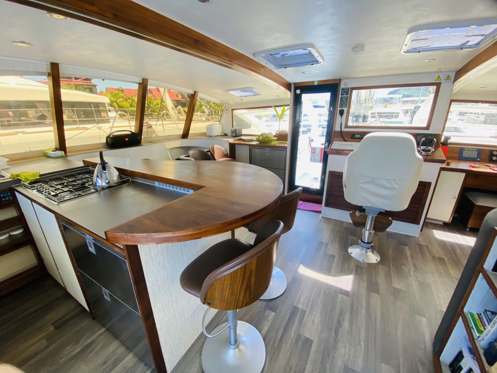 DIX HARVEY 55Ft SEA TRIBE