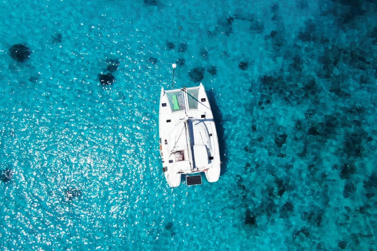 LAGOON 380